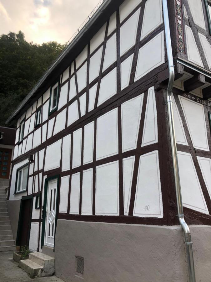 Schoene Ferienwohnung Gewoelbekeller Fachwerkhaus Bacharach Kültér fotó